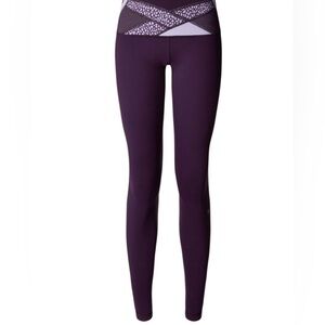 Lululemon Wunder Under Pant Ill
Deep Zinfandel / Lilac / Miss Mosaic Lilac sz 4